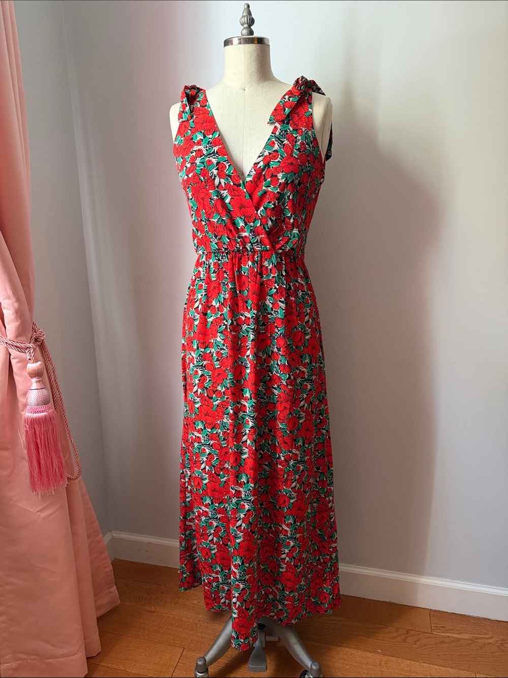 Red Black Poppy Floral V-Neck Maxi Dress